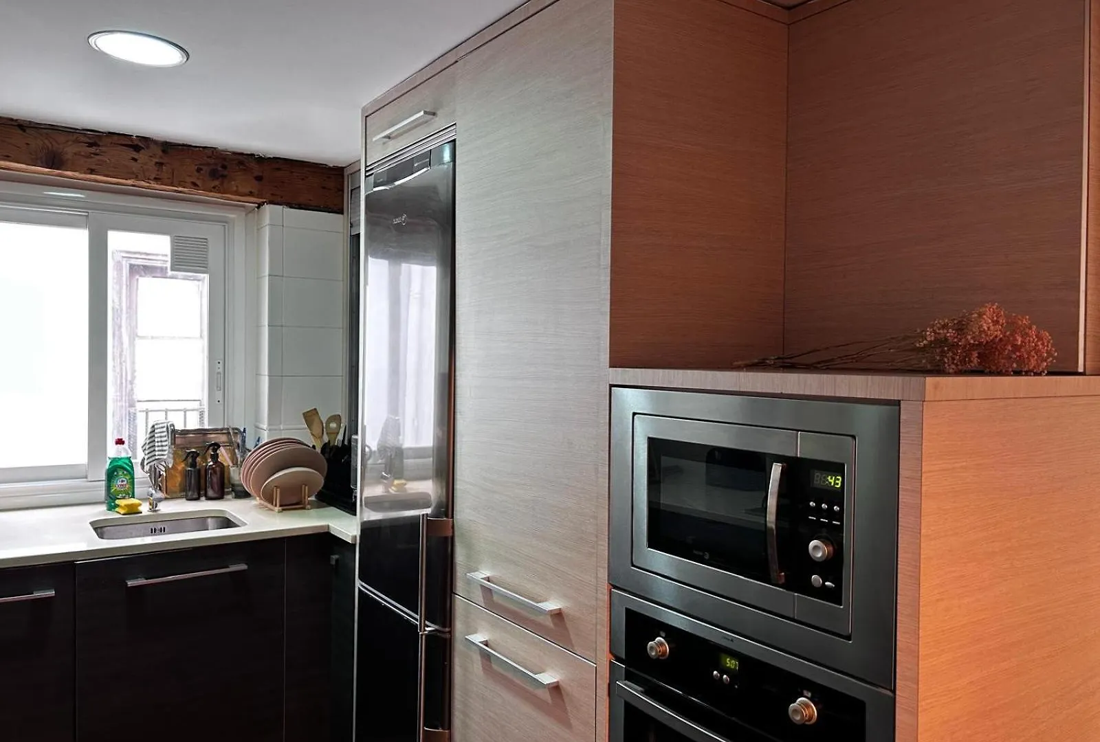 Homestay Habitacion Luminosa Con Bano Compartido Mercaderes Vistas Encierro Centro Pamplona